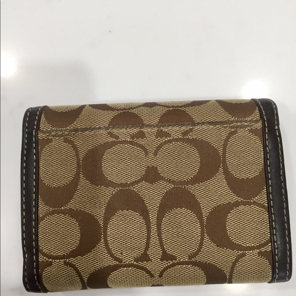 Coach Signature Trifold Wallet - Picture 2 of 6